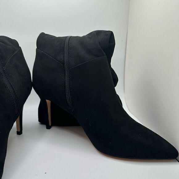 CUSHIONAIRE Women's scrunch heel boot with +Memory Foam 8.5 WIDE BLACK - Picture 6 of 7